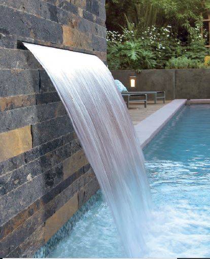 AMÉNAGEMENT DE VOTRE POOL HOUSE ET PLAGES DE PISCINE EN PIERRE A DRAGUIGNAN