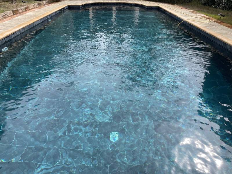 Pierre de Bali 30x60